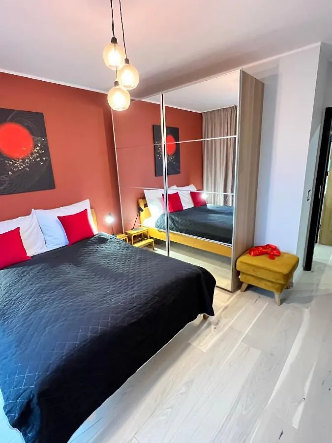 Warsaw Downtown View 3 Rooms 60M2+ Free Garage 2Km Old Town Metro 9Min Tram 0*,  Polska